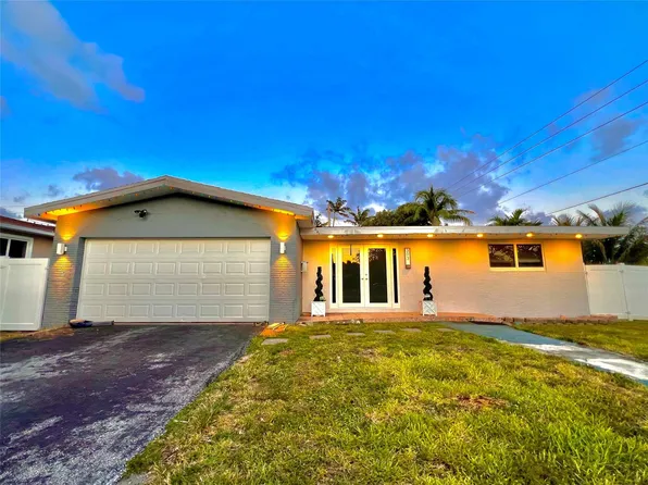303 N Rainbow Drive, Hollywood, FL 33021