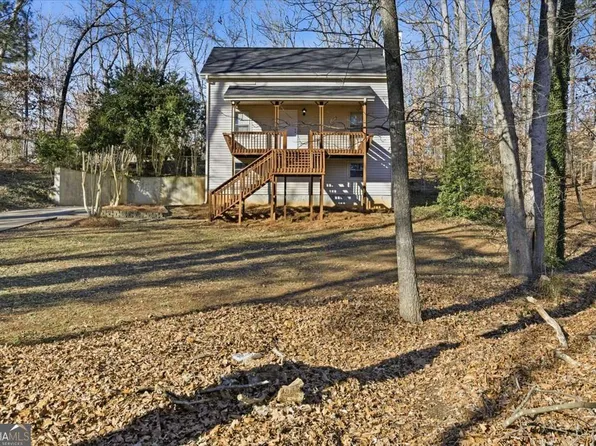 1856 W Elmwood Dr, Acworth, GA 30102