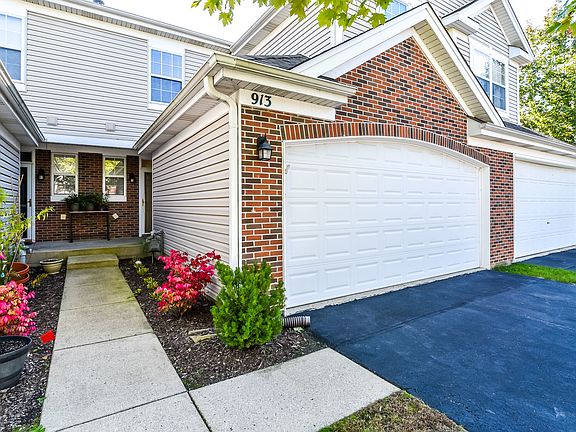 3rd image of 913 Highgate Ln