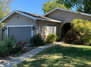 8 Stowe Ln, Menlo Park, CA 94025