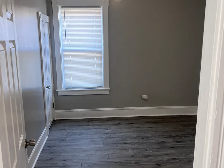 496 Summer St #3 — Photo 4
