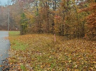 352 & 352D Whitley Way, Eddyville, KY 42038