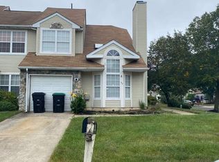 47 Pondview Ln #1, Sicklerville, NJ 08081