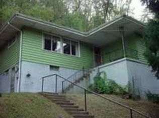 176 Pierce St, Wheeling, WV 26003