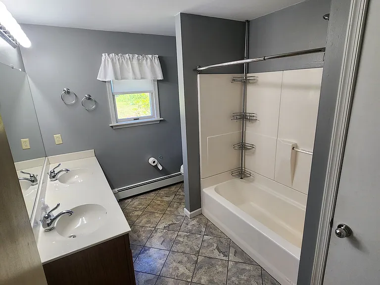 451 Reeders Run Rd — Photo 9