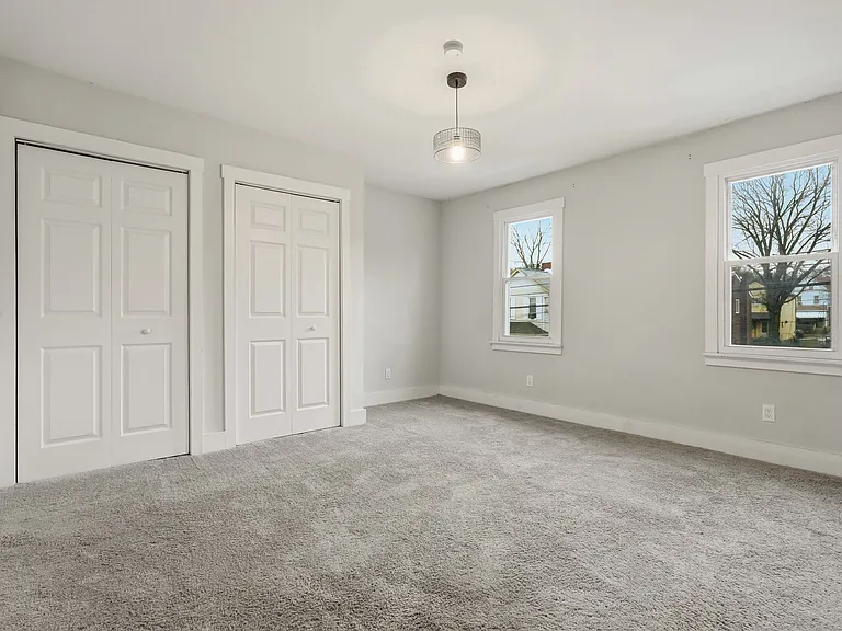 7040 Kedron St — Photo 16
