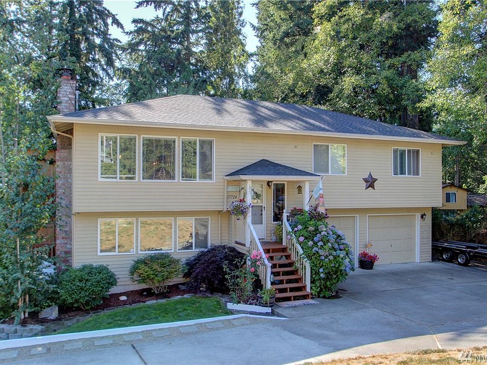 1st image of 17724 64th Dr NW