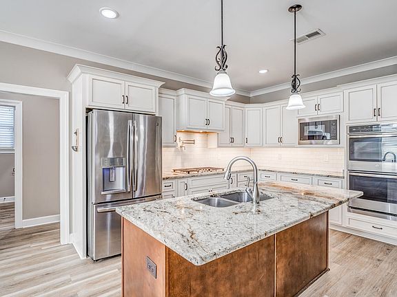 5th image of 85 Cedar Hill Cv