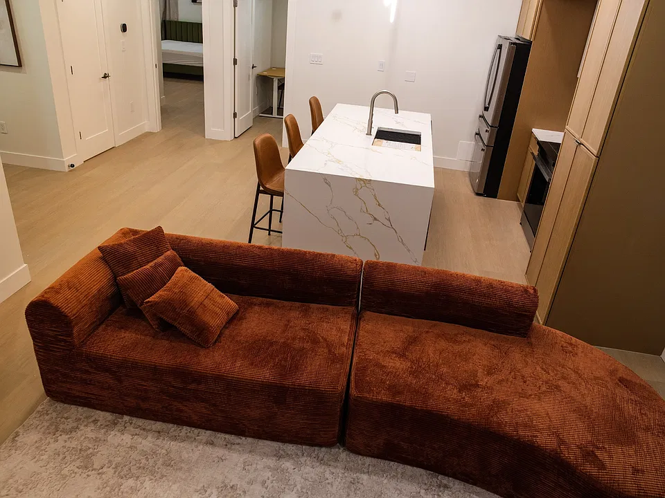 2430 Shadyside Ave #1