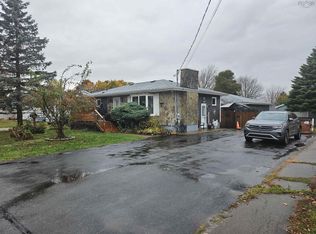 16 Rogers Ave, Amherst, NS B4H2J7
