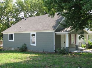 2403 College Ave, Kansas City, MO 64127