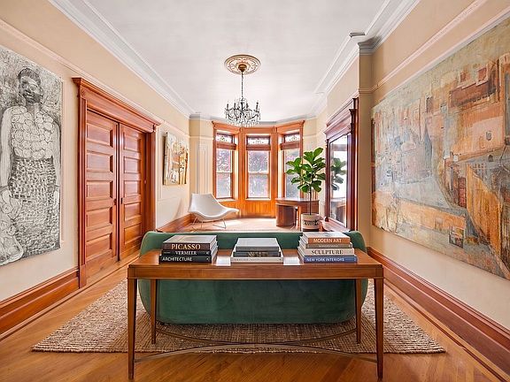 4th image of 1037 Sterling Pl