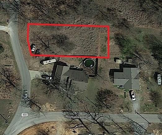 2nd image of 902 Rocky Dell Rd NE
