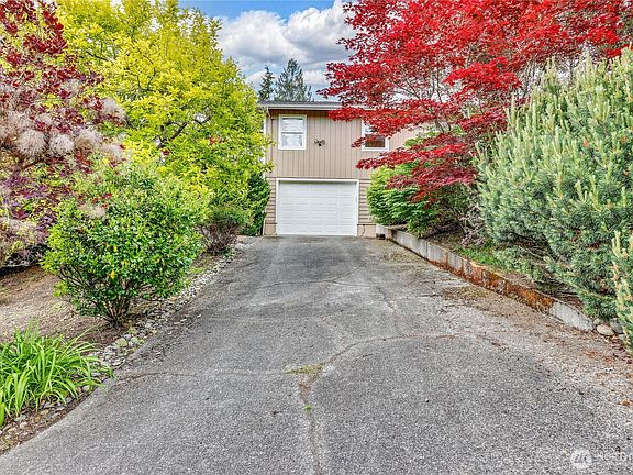 4th image of 18143 11th Avenue NE