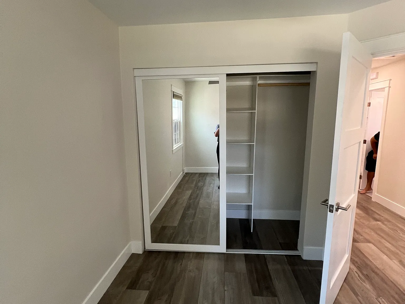 2 bed, 899 sqft, $2,500 — Photo 3