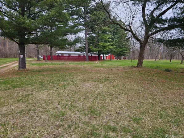 5875 E Exchange Rd, Bancroft, MI 48414