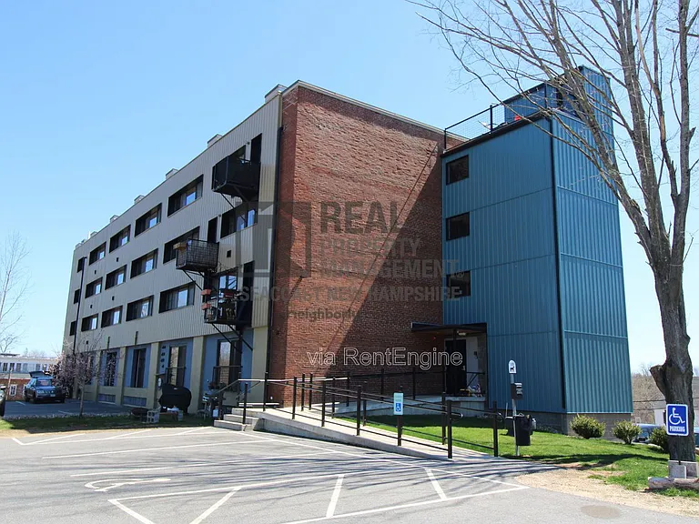 710 Main St #3-C — Photo 15