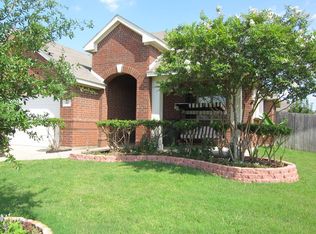 815 Cutting Horse Dr, Mansfield, TX 76063