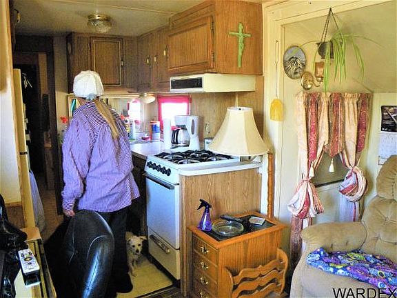5th image of 17981 Kingman Dr