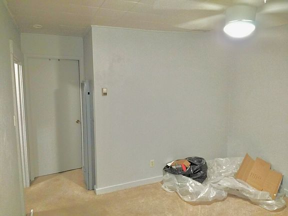 5th image of 715 E 5th St #1/2