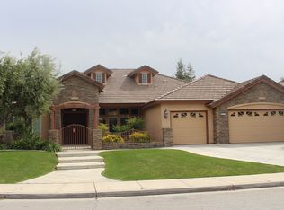 8723 Oak Hills Ave, Bakersfield, CA 93312