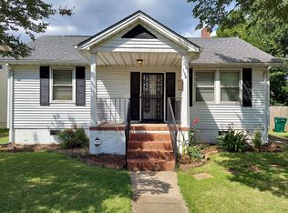 134 Poplar Ave, Newport News, VA 23607