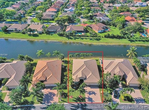 3rd image of 6520 NW 56th Dr