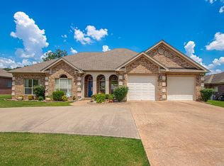 54 Oakbrooke Dr, Sherwood, AR 72120