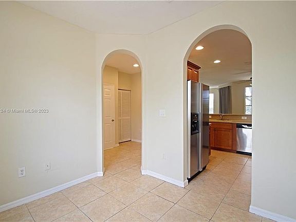 5th image of 1904 SW 60th Ave #1904A