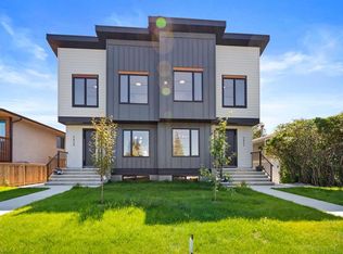 7929 N 47th Ave NW, Calgary, AB T3B1Z4