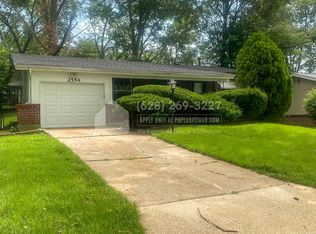 2554 Dukeland Dr, Saint Louis, MO 63136