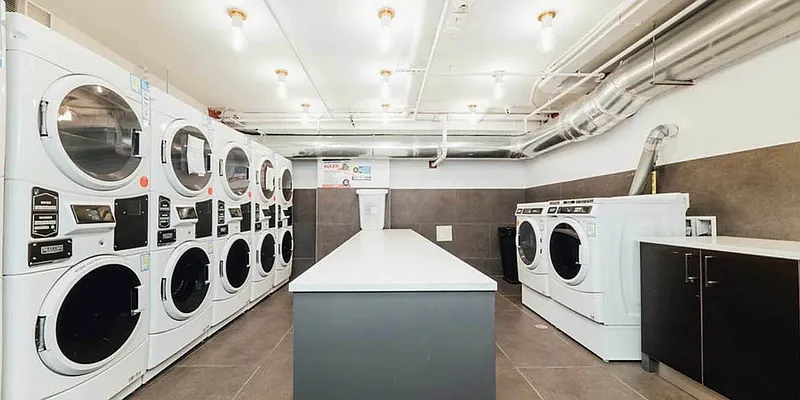 Rented by ERNY LLC | media 44