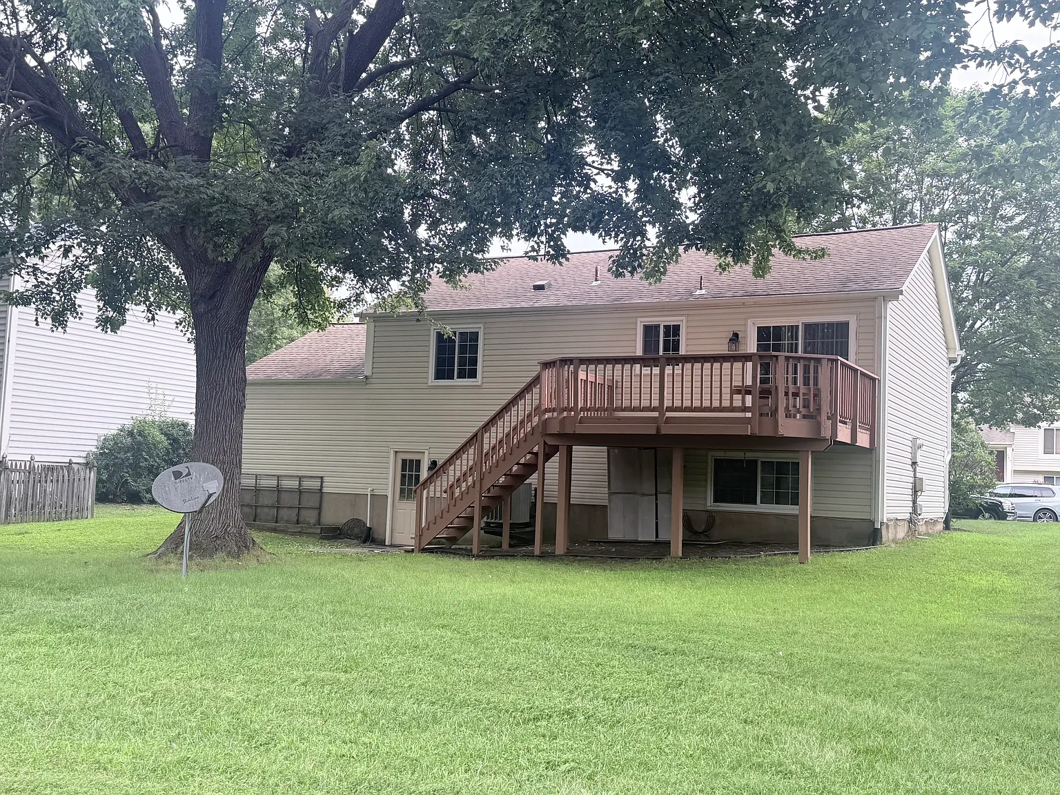 4 bed, 1844 sqft, $3,200 — Photo 4