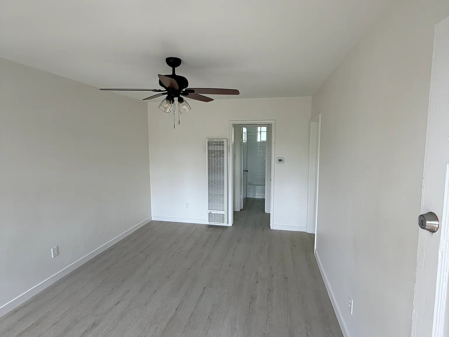 1 bed, $2,700 — Photo 2
