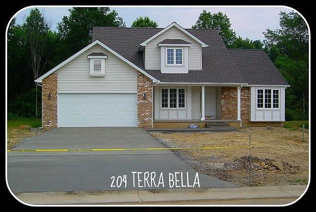 1st image of 204 Terra Bella Dr
