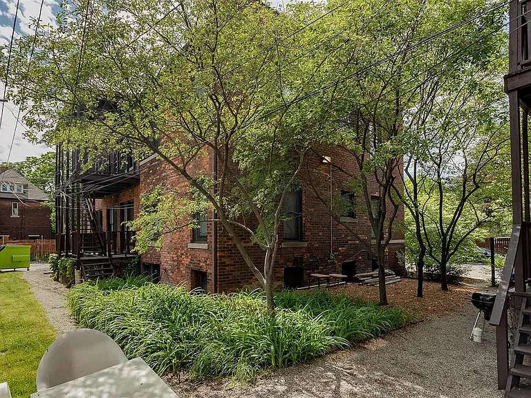 1633 W Forest Ave — Photo 10