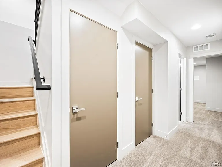 1331 Yates St — Photo 18