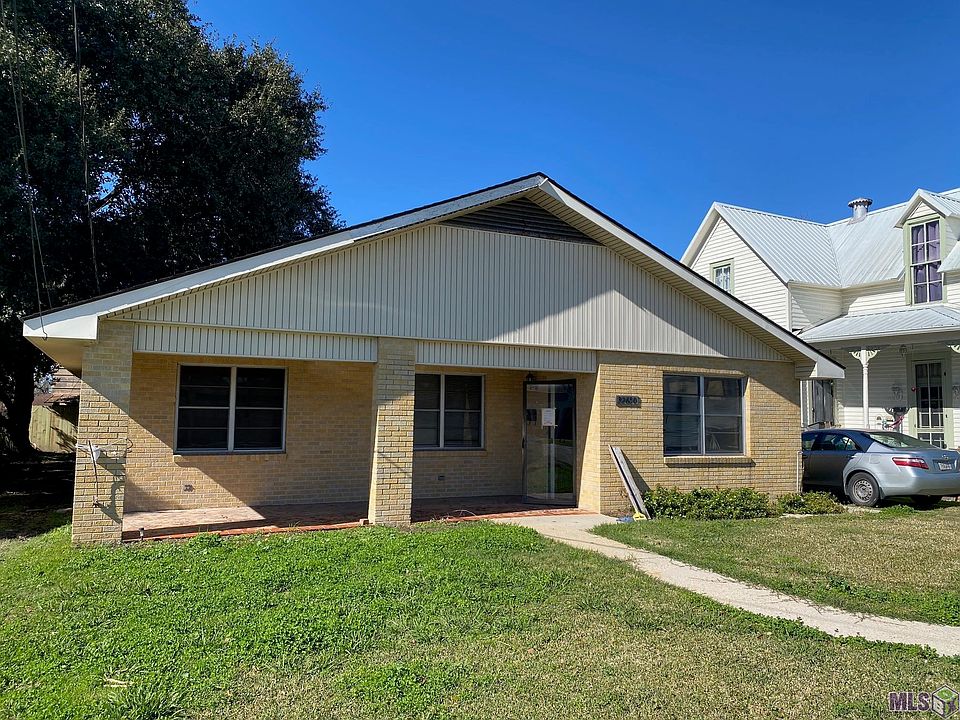 1st image of 32650 Bowie St