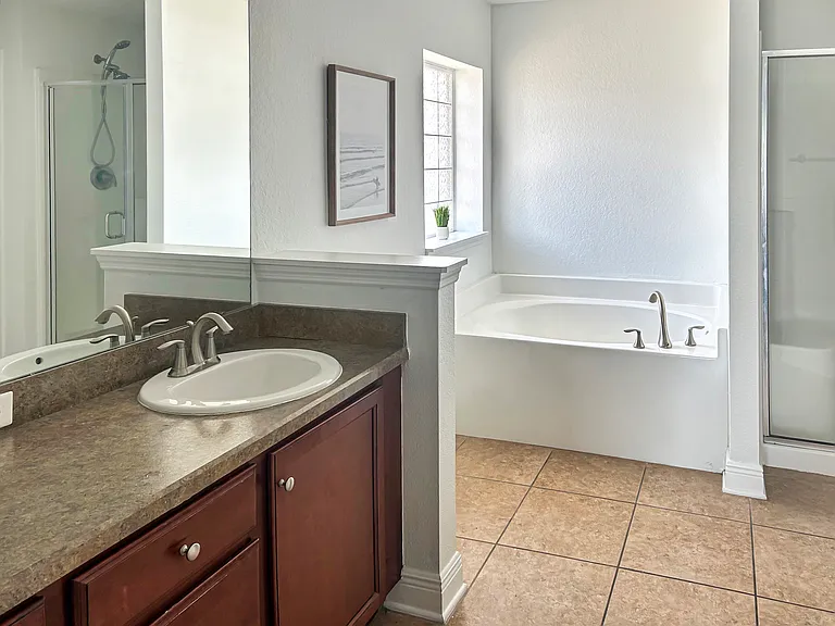 14310 Edinburgh Moor Dr — Photo 14