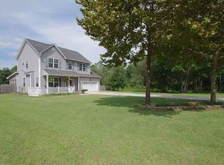 1317 Willow Springs Dr E, Richlands, NC 28574