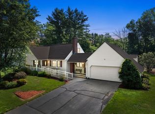 4 Redwing Rd, Enfield, CT 06082