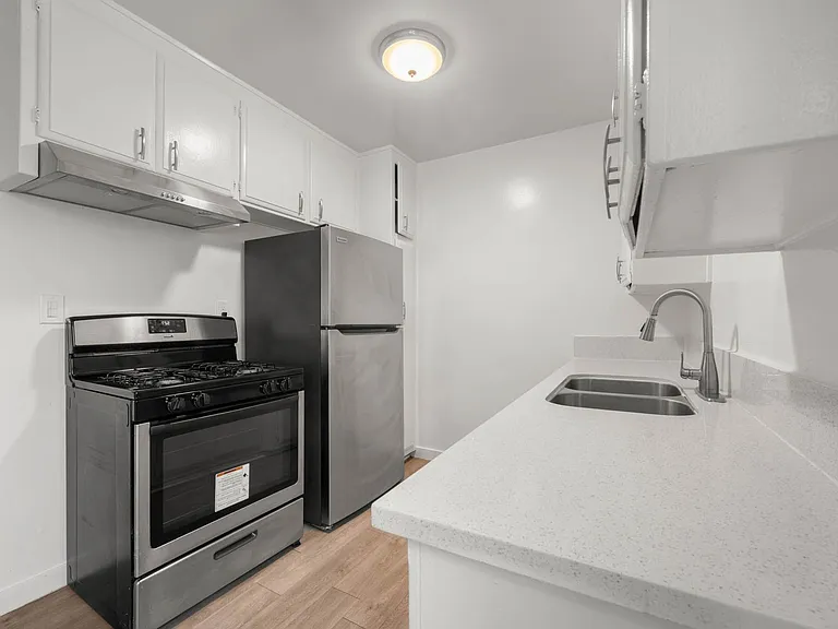 1975 S Corning St #2 — Photo 4