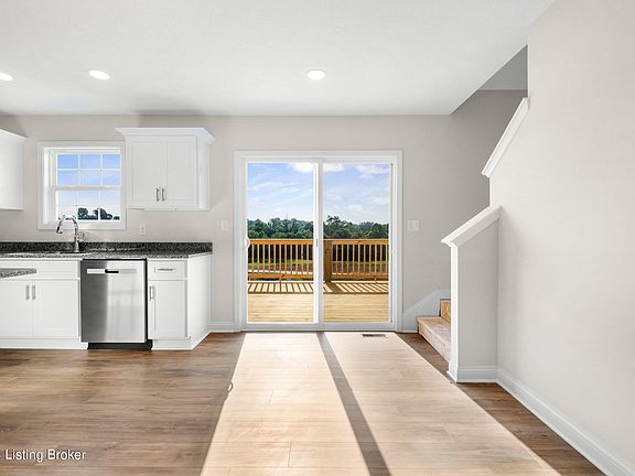 5th image of 417 Turnberry Ct