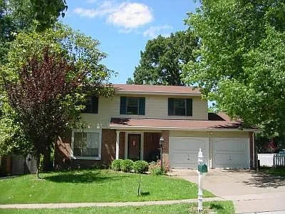 1141 Villaview Dr photo 1