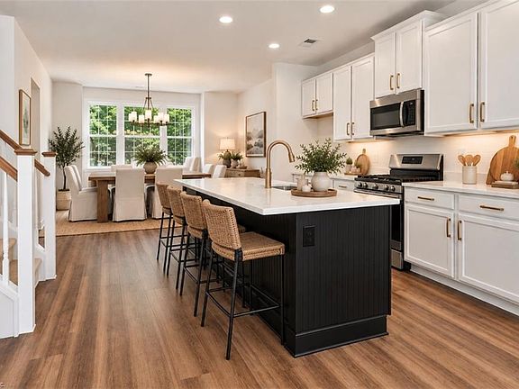 3rd image of 1001 Serene Rd #103