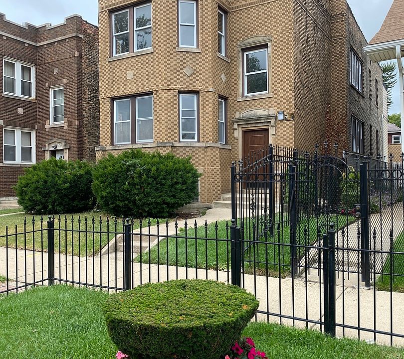 1st image of 1326 N Lorel Ave