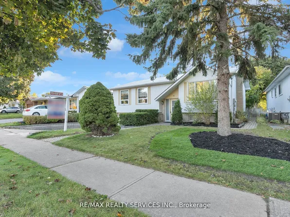 81 Glenforest Rd, Brampton, ON L6S 1L8