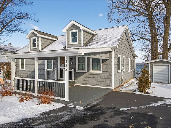 2nd image of 1285 Arrowhead Beach Rd