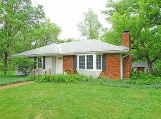 21165 Dye Store Rd, Weston, MO 64098