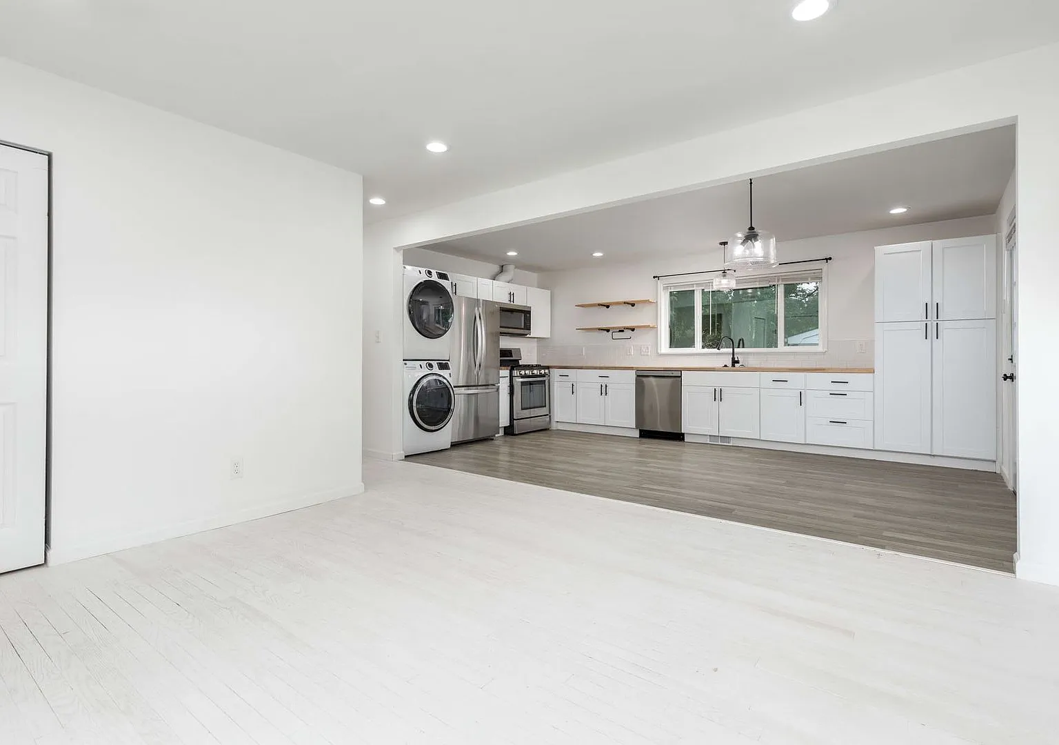 7914 Edsel Lane (Fern Creek) — Photo 3